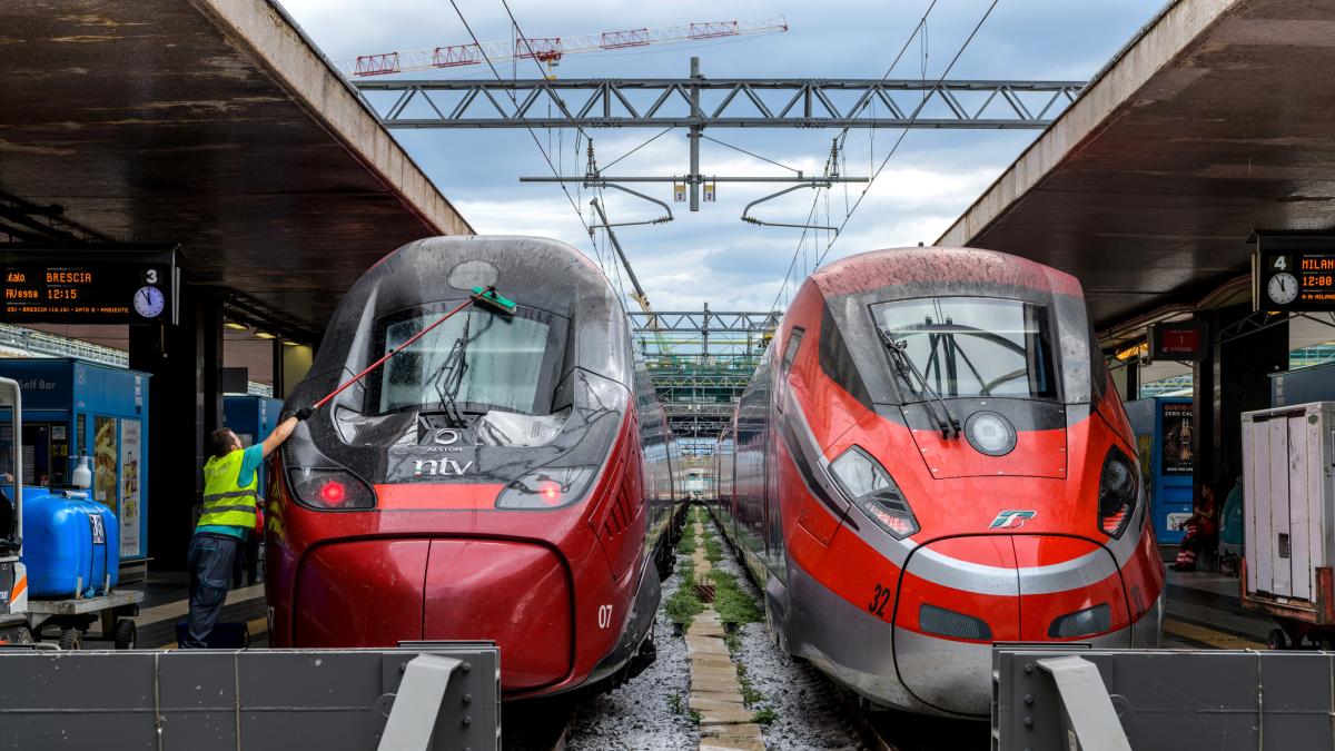 Treni ad alta velocità: Frecciarossa 1000 e Italo a confronto