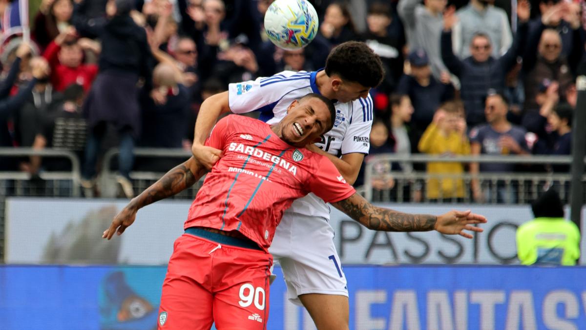 LIVE Al 45' Cagliari-Como 0-1: al riposo con una rete di Baturina al 14', l'unico tiro in porta degli ospiti - La Gazzetta dello Sport