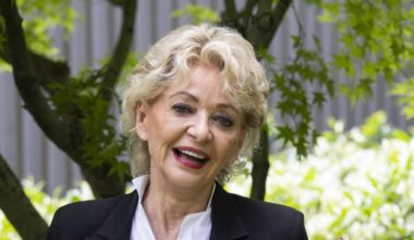 Tumore al pancreas, cos’è e come si può scoprire la malattia di cui è morta Enrica Bonaccorti