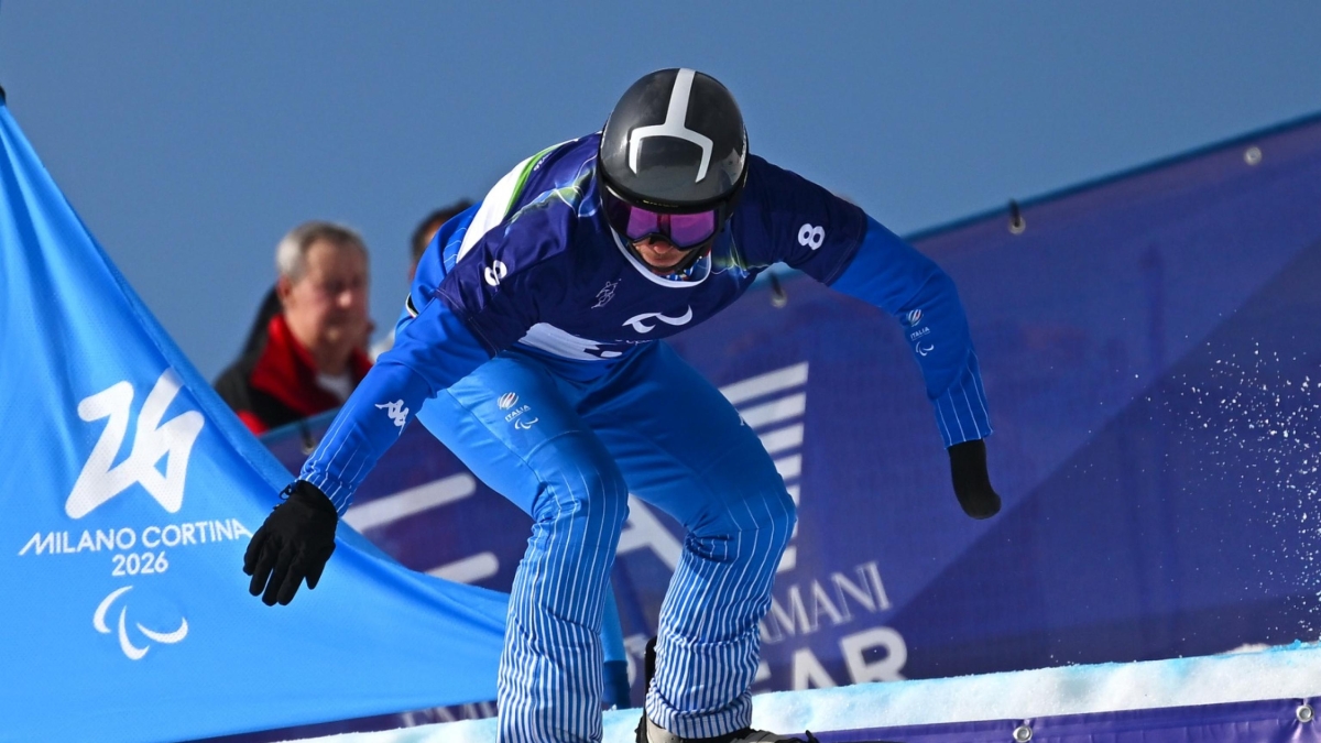 Jacopo Luchini vince la medaglia d'oro nello snowboard alle Paralimpiadi di Milano Cortina 2026