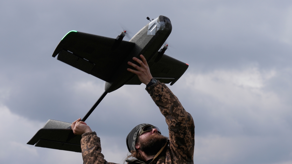 Ucraina - Russia, le notizie sulla guerra in diretta | La premier Meloni: «Orban? Problema risolvibile, serve flessibilità». Merz: «Ungheria viola lealtà tra Stati»