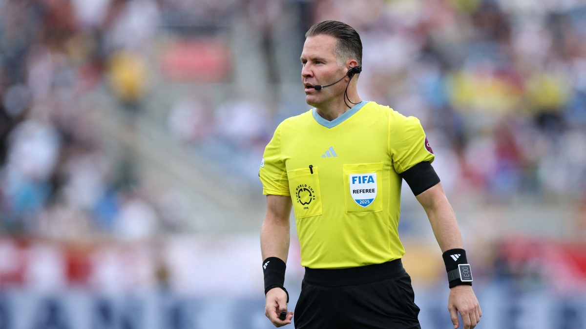Danny Makkelie arbitro di Italia-Irlanda del Nord: chi è, i precedenti con la Nazionale