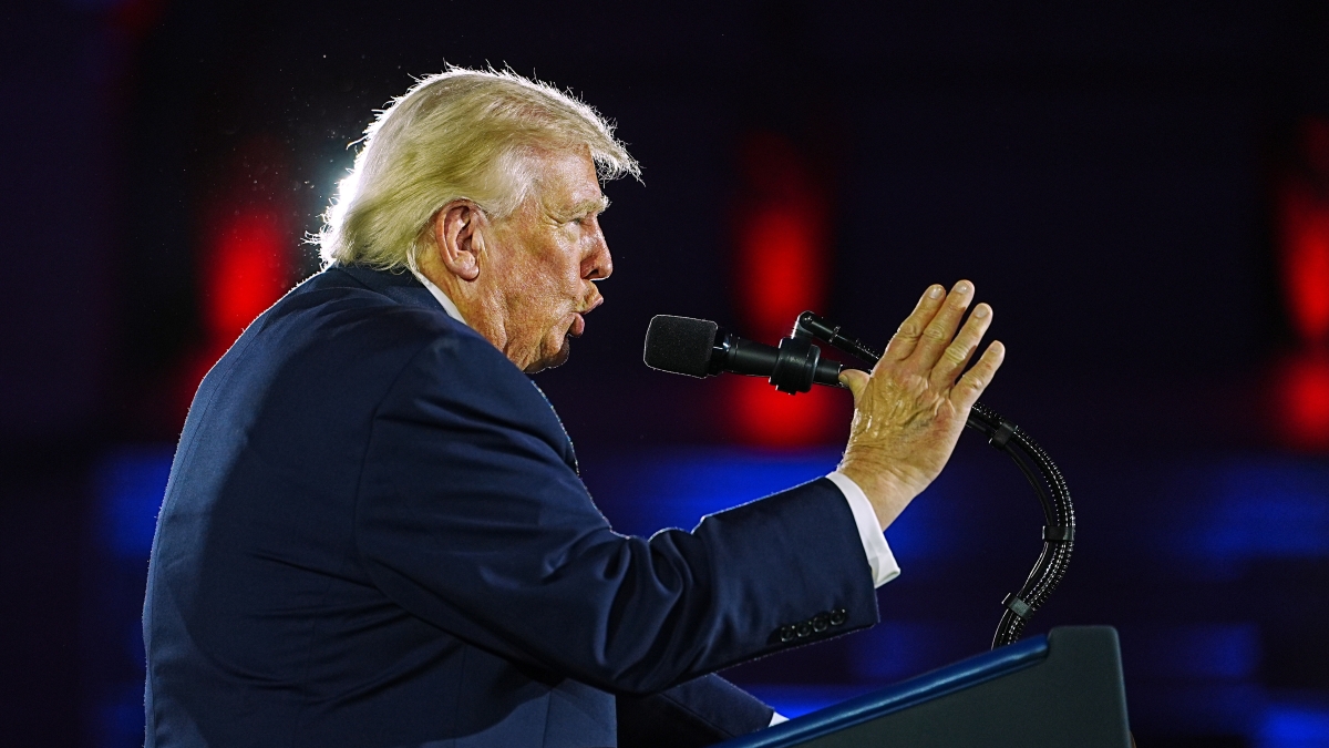 Oriente Occidente di Rampini | «Basta guerre imperiali»: così gli Usa Maga contestano Trump