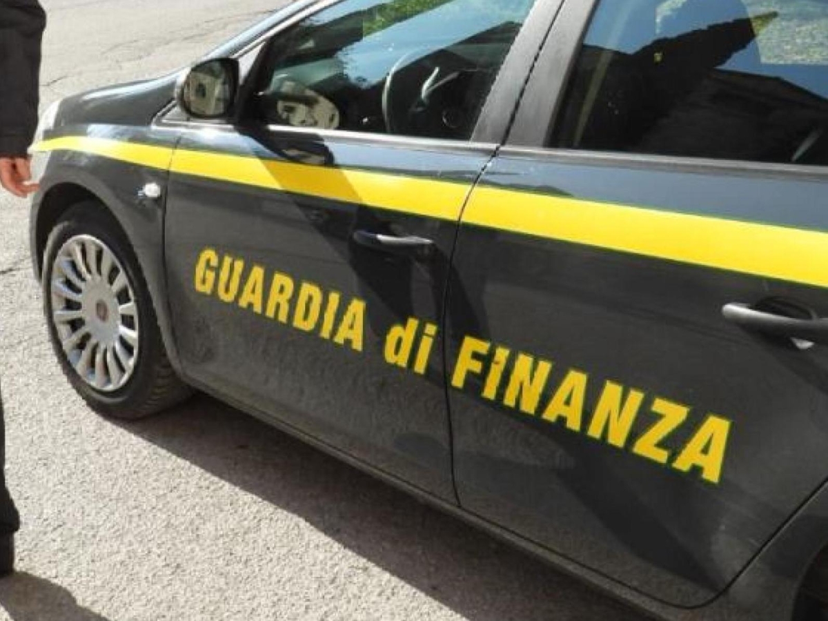 Il factotum, il generale e gli orologi di lusso per i fondi neri: l'inchiesta sulla corruzione per gli appalti informatici