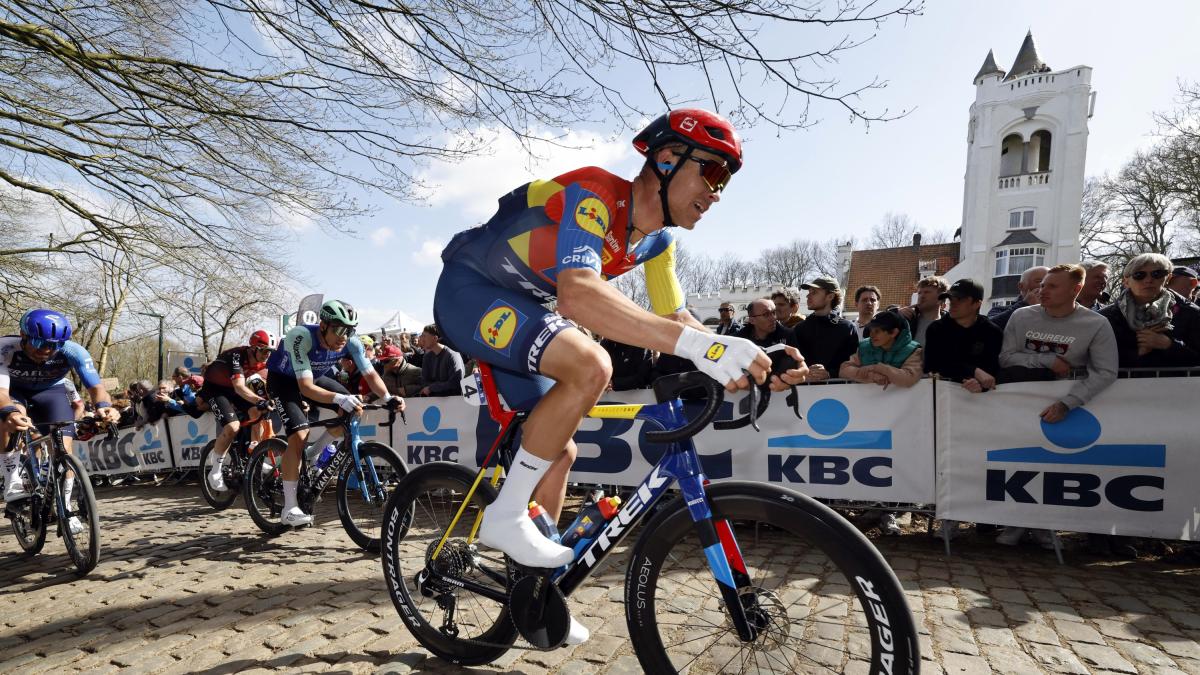 Era la Gand-Wevelgem, oggi“In Flanders Fields”: Milan e Ganna contro Van der Poel