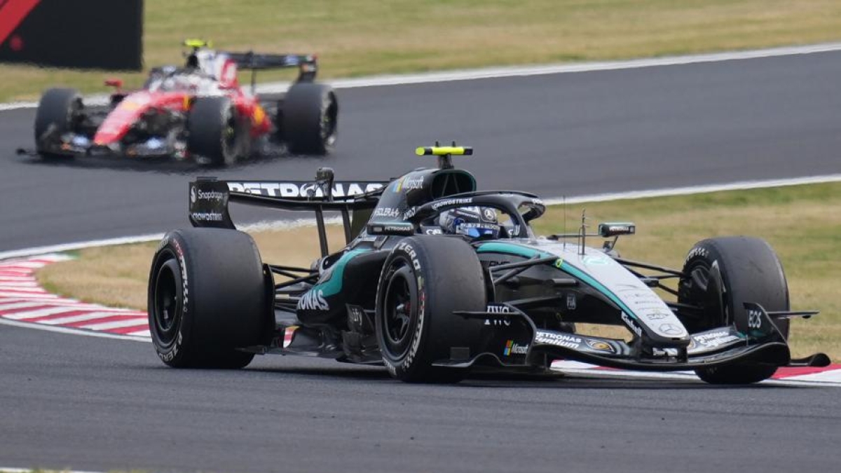 F1 Gp Giappone, la gara in diretta: Antonelli vince davanti a Piastri e vola in testa al mondiale. Gran podio per Leclerc, Hamilton 6°