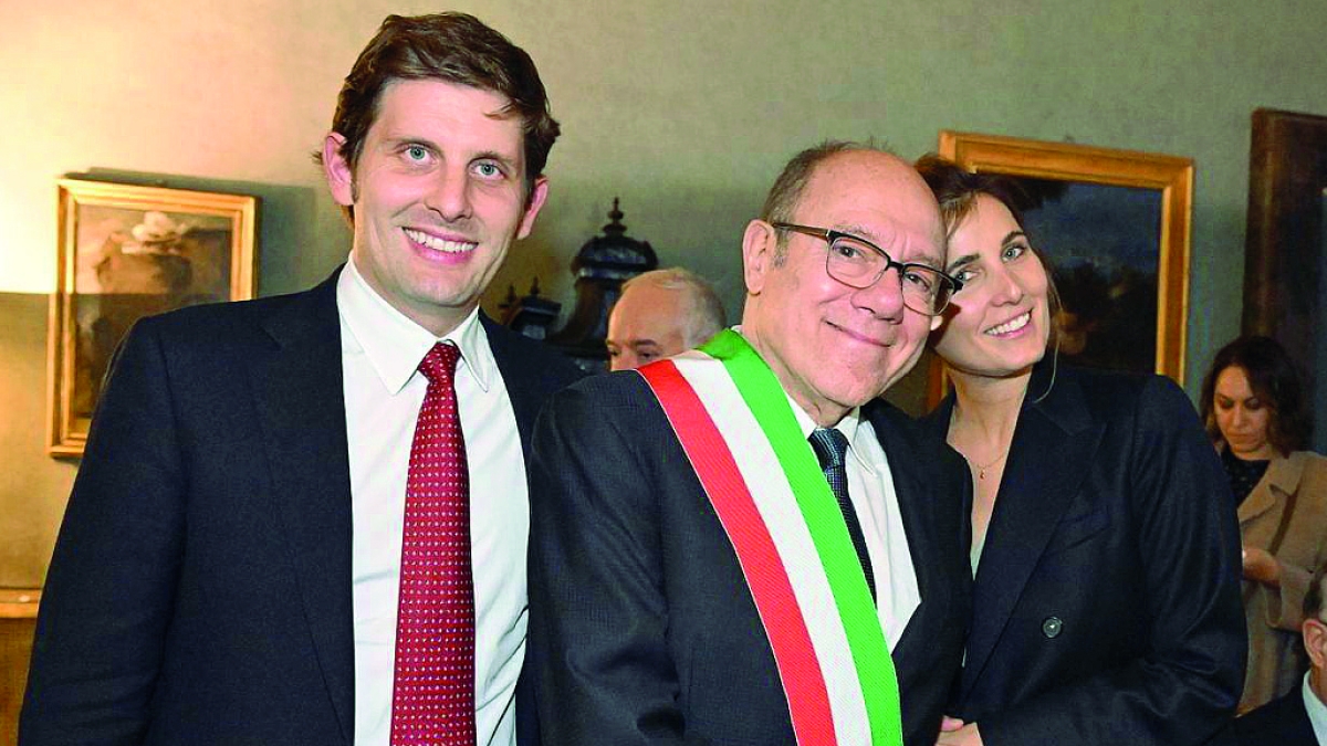 Paolo Verdone racconta il padre Carlo: «Al telefono si finse l’agente di Totti e mi disse: “Ti vuole la Roma”. La notte dell’Oscar si addormentò: gli lasciai un biglietto sul frigo»