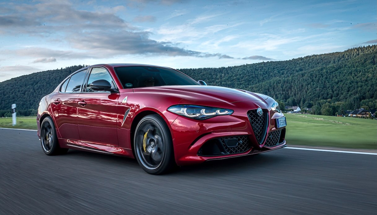Alfa Romeo Giulia Quadrifoglio Oro, ritorna un nome iconico (ma non per tutti)
