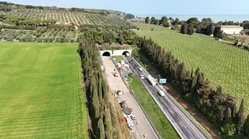 Traffico in A14, un mese fuori dal tunnel: “Stop ai lavori fino al 4 maggio”