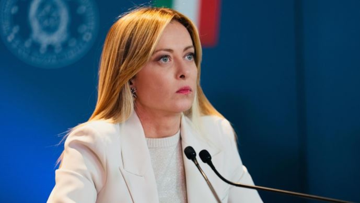 Meloni nega la base di Sigonella agli Usa: la telefonata lampo di Crosetto e il retroscena del «no» tecnico (non politico)