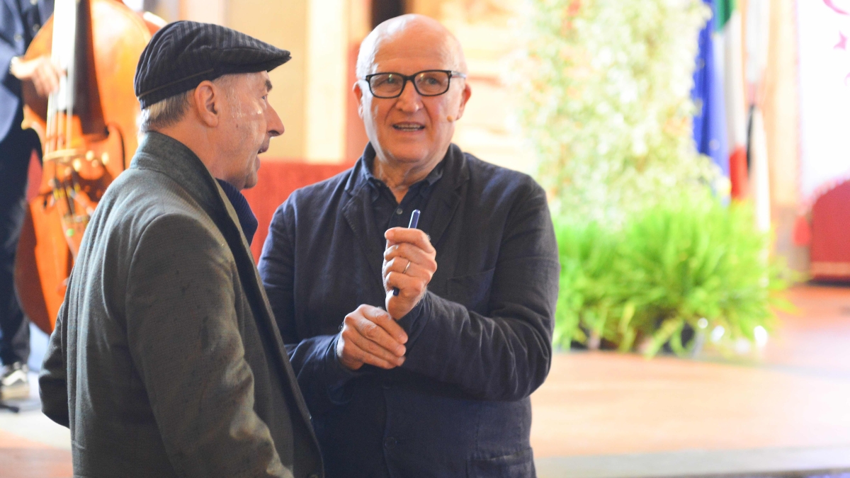 Paolo Hendel ricorda Riondino: «Caro David, grazie a quel pomodoro spiaccicato in faccia mi hai insegnato la strada da seguire»