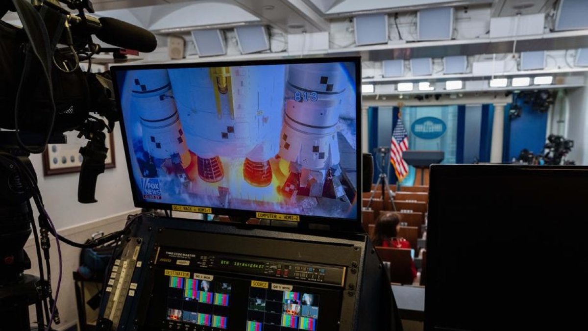 Artemis e la corsa alla Luna, collaborativa ma con due fronti contrapposti: quello americano, e quello cinese