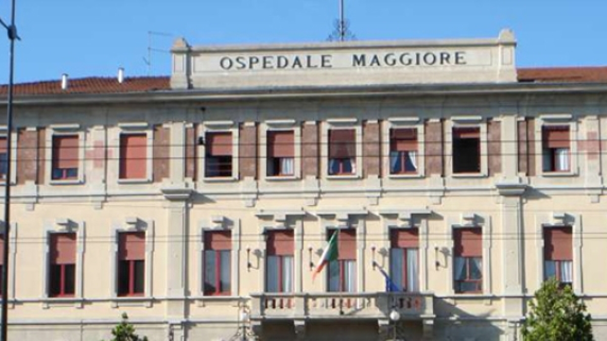 Parma, adolescente positivo alla meningite: è ricoverato in Rianimazione in gravi condizioni. Partita la profilassi per i contatti stretti