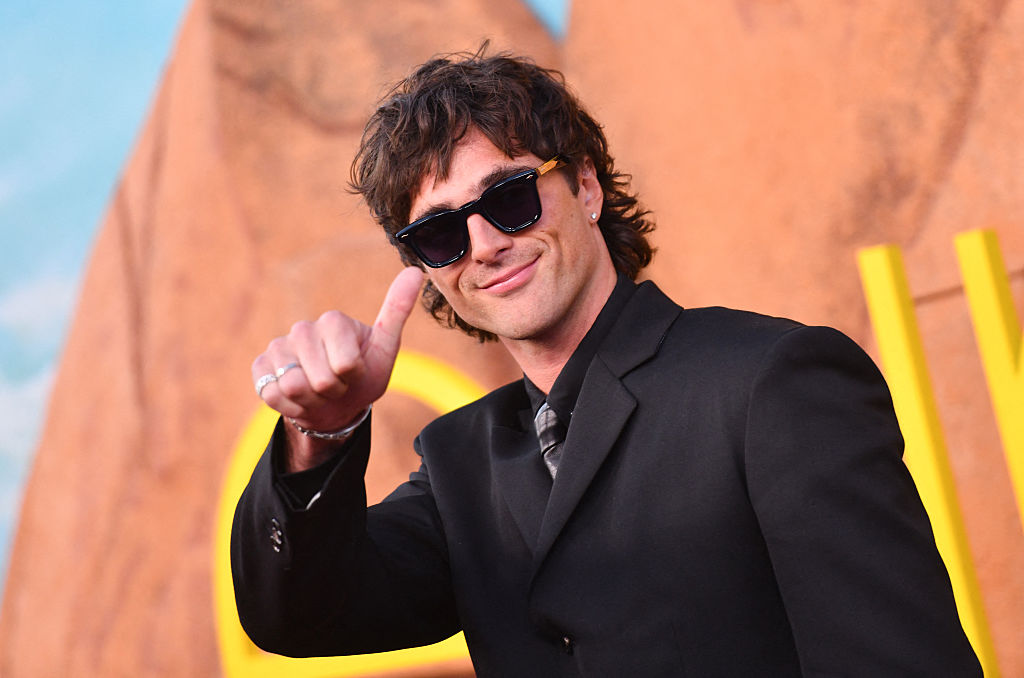 Zendaya, Jacob Elordi e Sydney Sweeney: il red carpet più glamour dell'anno per la première di "Euphoria"
