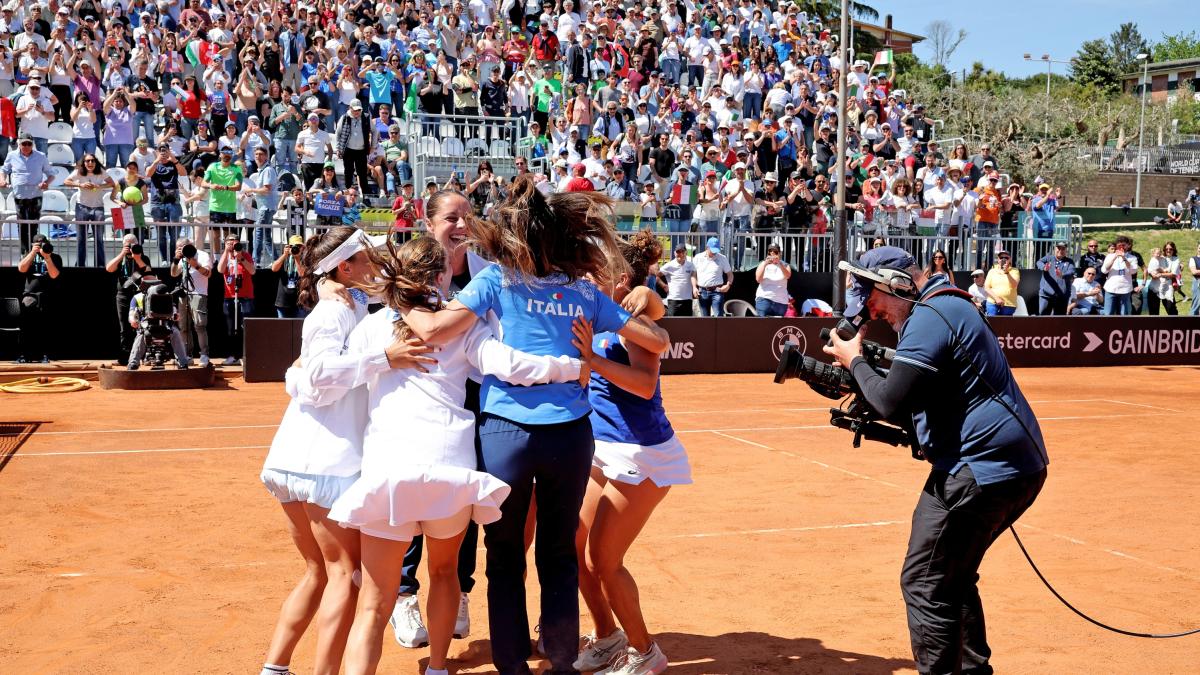 Billie Jean King Cup: Errani-Paoliin vincono e portano l'Italia alle Final 8