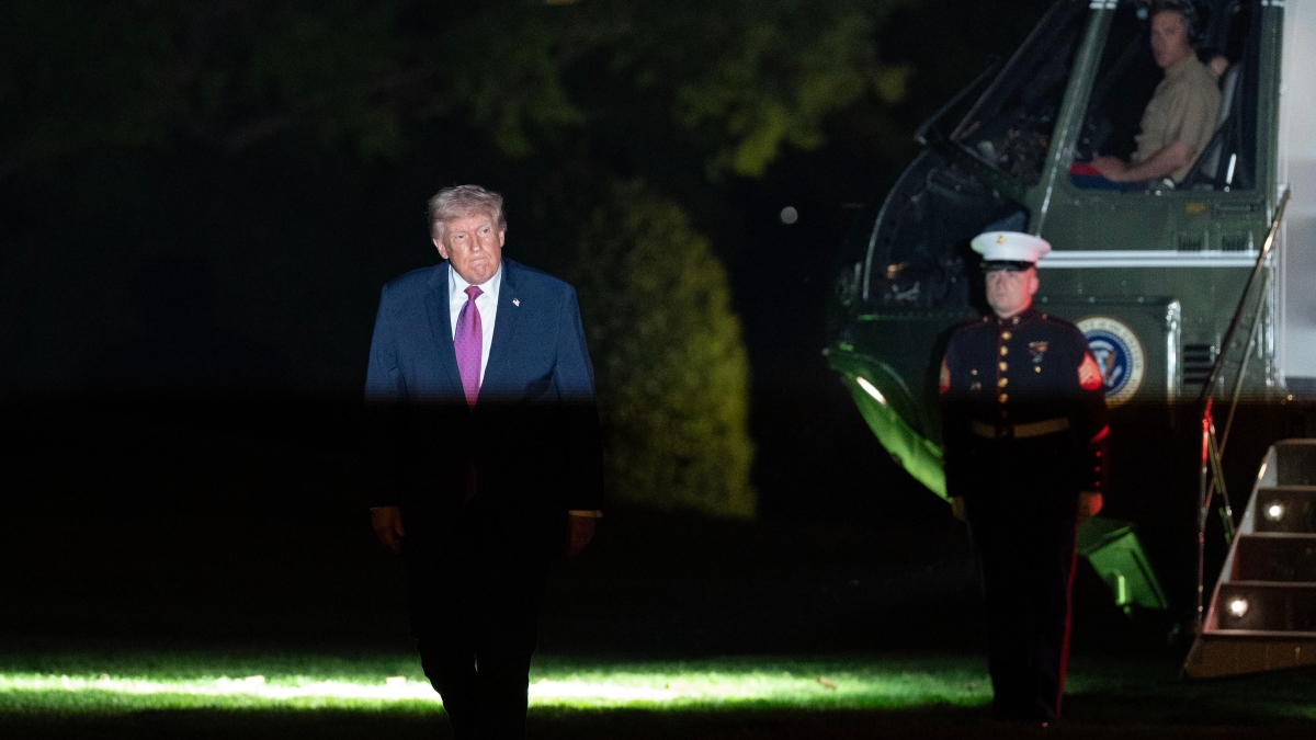 I negoziati stroncati e gli ultimatum a vuoto: così Trump si è chiuso nella «trappola di Hormuz»