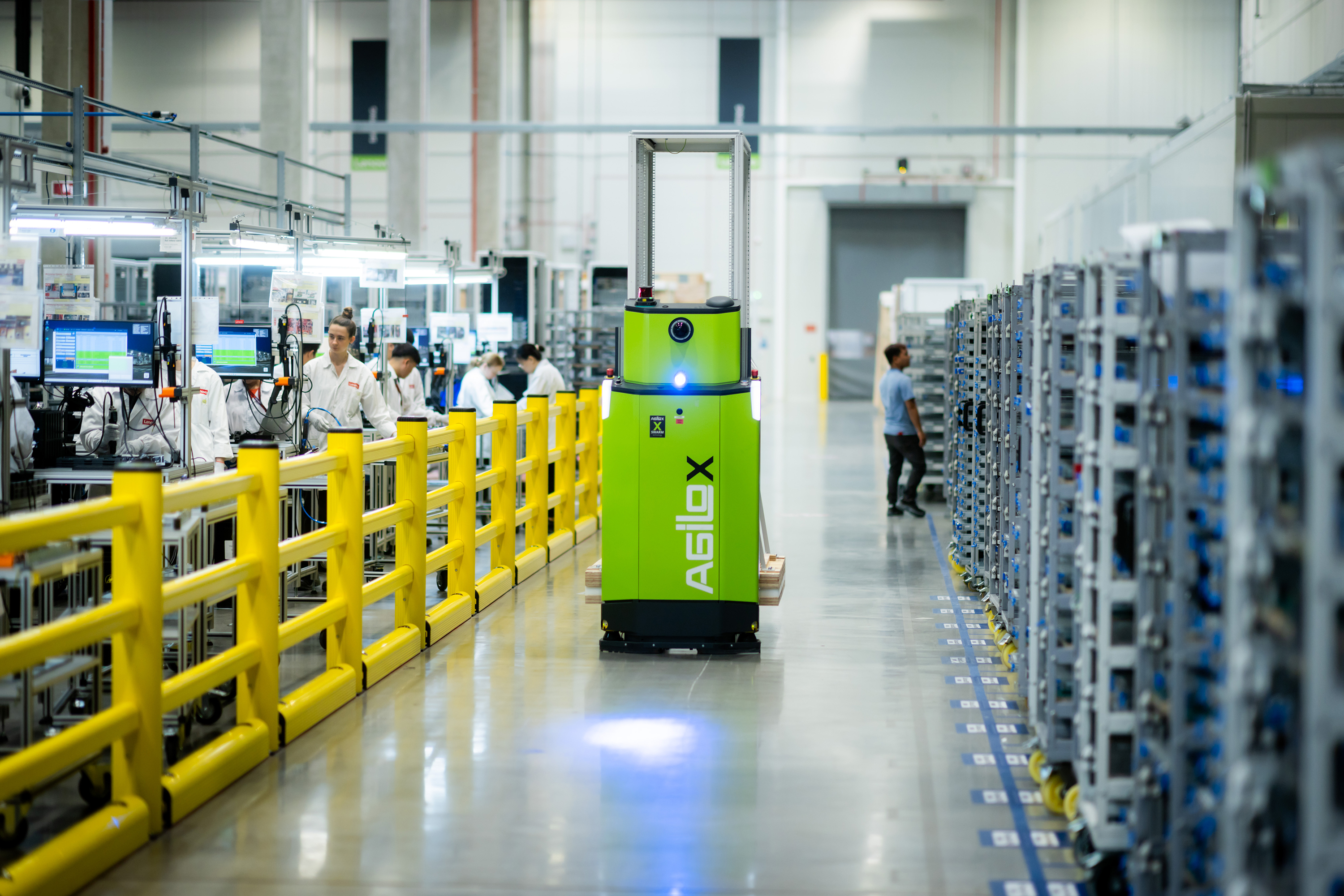 Prima fabbrica europea Lenovo