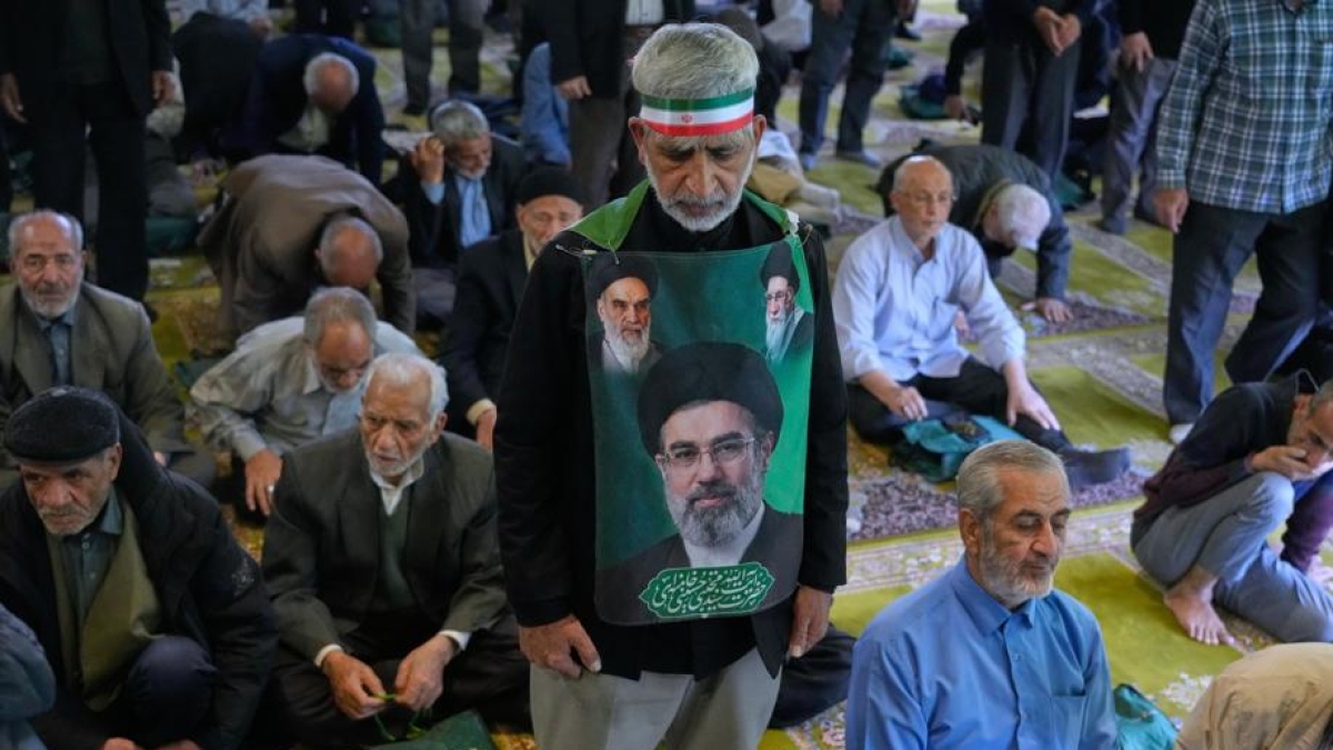 Il politologo Kepel: «L’Iran è disastrato. Il blocco navale Usa a Hormuz ha funzionato più delle armi: ora a Teheran anche i più oltranzisti vogliono negoziare»