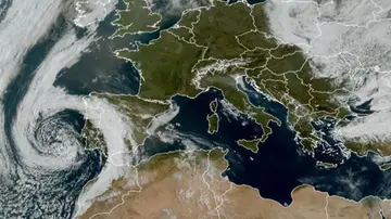 Meteo, il caldo e l’alta pressione non lasciano la Toscana. Ma dopo il weekend cambia tutto
