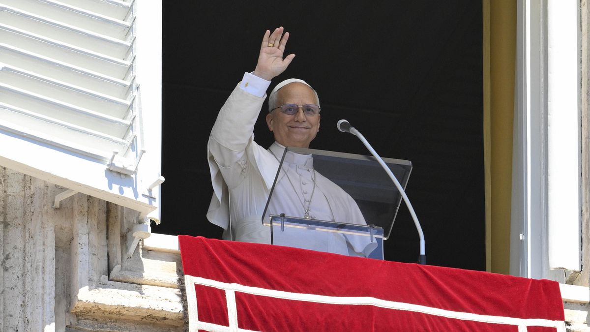 Papa Leone XIV, quando la banca gli riattaccò il telefono