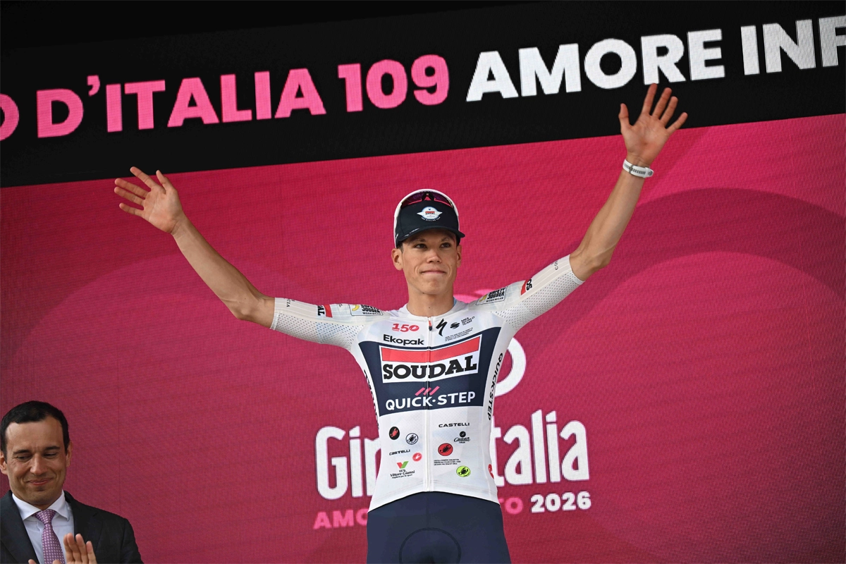 Giro d'Italia 2026, Paul Magnier si deve accontentare del terzo posto: “Ho fatto gli ultimi 300 metri più veloci di tutti, ma purtroppo non è bastato”