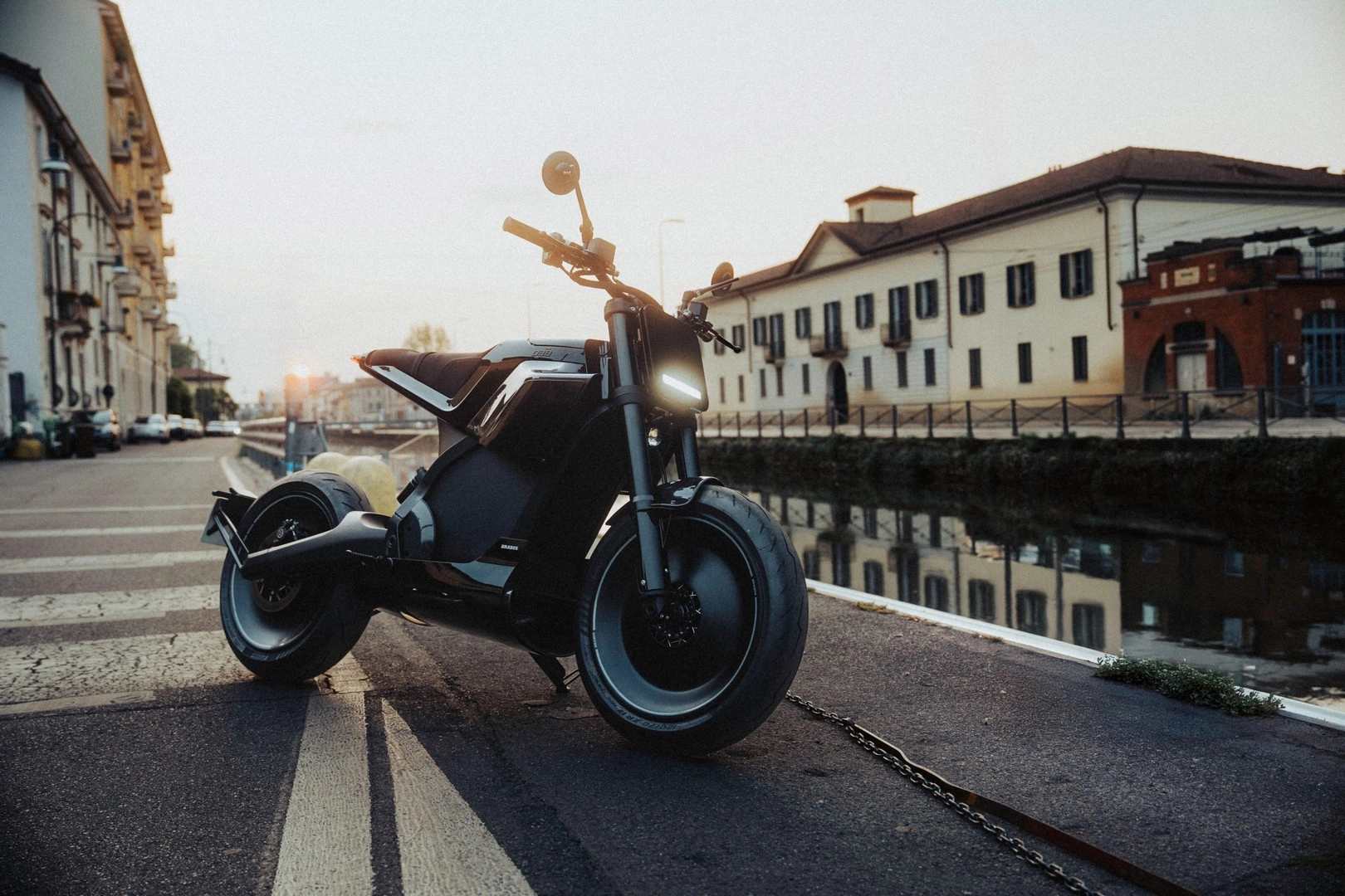 La super moto elettrica di lusso di Brabus: può costare più di 30.000 euro