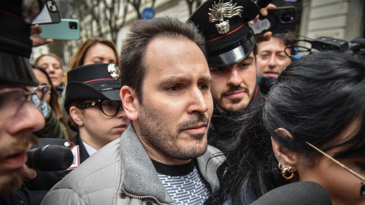 Garlasco, i video intimi e l'impronta 33: così i pm di Pavia hanno riscritto il delitto e accusato Sempio. «Ha agito da solo»