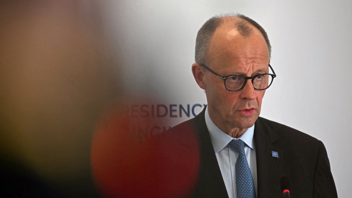 Ucraina nell'Ue, la lettera di Merz a von der Leyen e Costa: «Ecco una soluzione innovativa per iniziare immediatamente. Non possiamo permetterci altri ritardi»