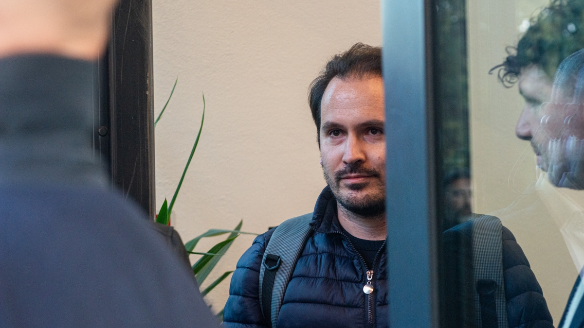 Garlasco, come si è arrivati ad Andrea Sempio? Le prime 3 domande, il malore "segreto" durante l'interrogatorio, le tracce (e un tema mai ritrovato): «La Chiara? Mai frequentata...»