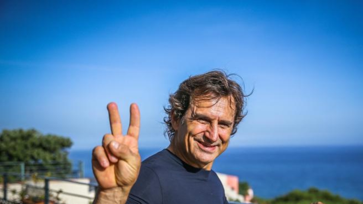 Le reazioni alla morte di Alex Zanardi, in diretta | Mattarella: «Riferimento oltre lo sport». Meloni: «Ha saputo rimettersi in gioco ogni volta». Pancalli: «Esempio e motore per tutti». Buonfiglio: «Perdiamo un grande uomo»