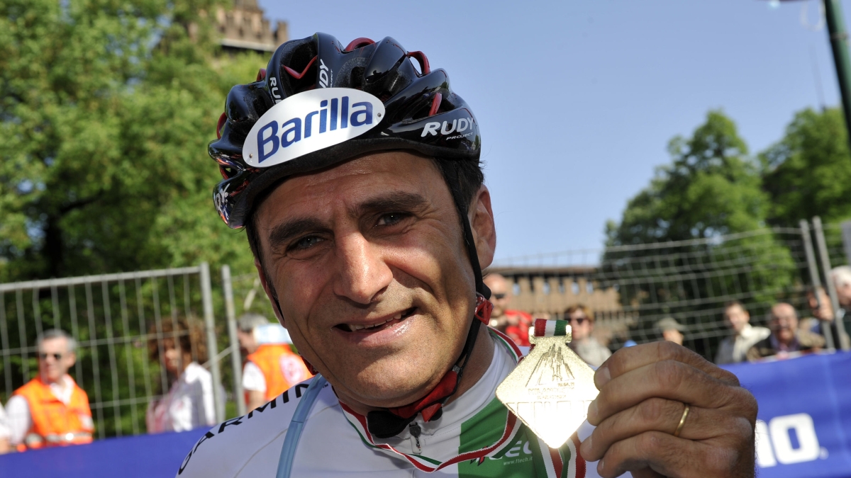 Gli ultimi mesi di Zanardi: la febbre, il ricovero in clinica, la tosse improvvisa. «Crollo in poche ore, ci ha sorpresi ancora»