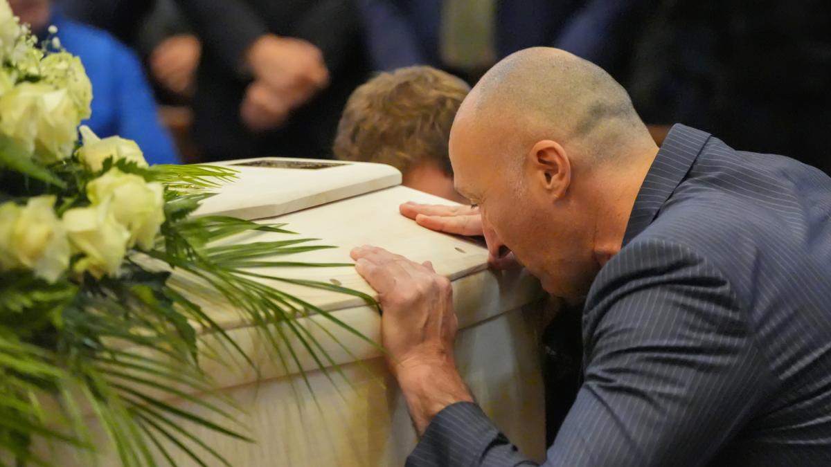 Funerale Zanardi, l'omelia di don Marco Pozza