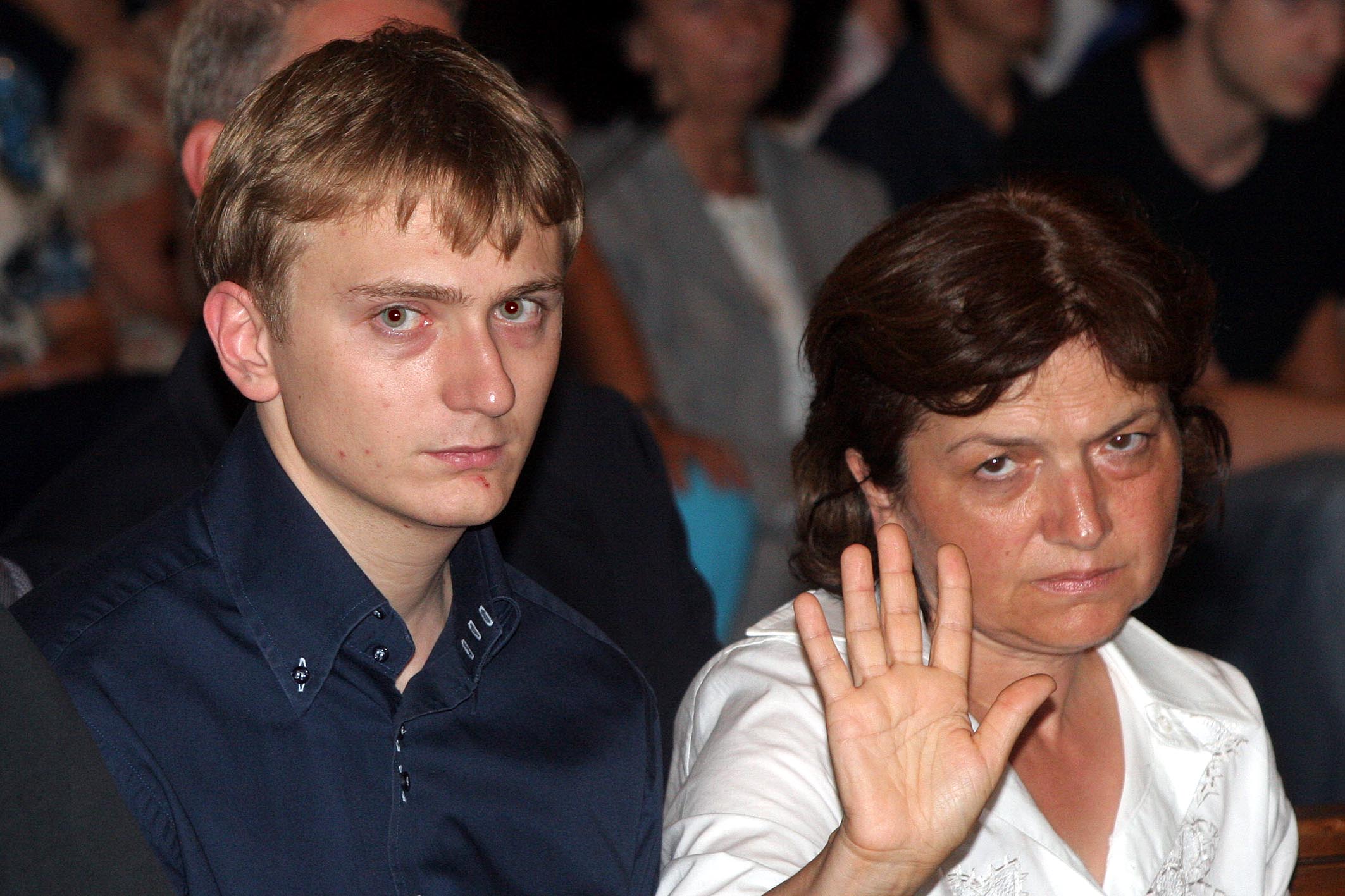 Alberto Stasi e le accuse a Sempio, le lacrime con la legale poi la cena da un amico: «Basito» per l’intercettazione