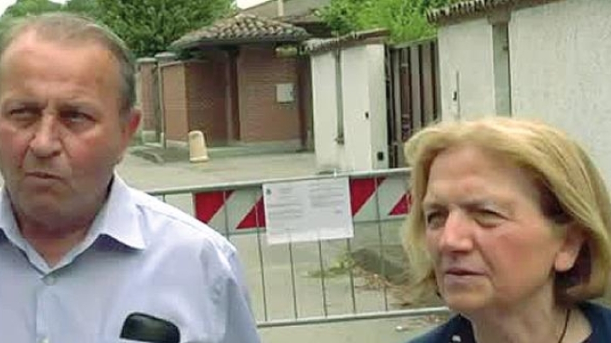 L'avvocato dei Poggi: «I pm si sono accaniti per sconfessare la condanna di Stasi». I legali di Alberto: «Tante nuove prove sulla sua innocenza, acceleriamo sulla revisione»
