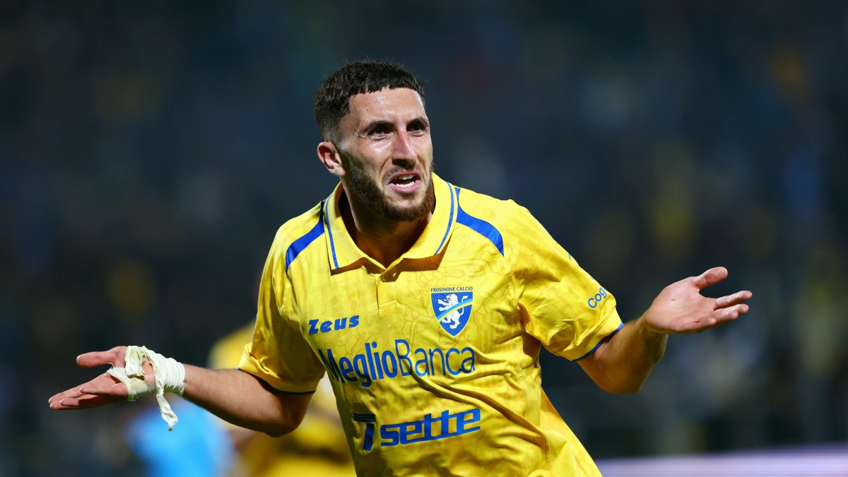 Il Frosinone promosso in serie A, festa allo Stirpe con il 5-0 al Mantova. Monza ai playoff, Reggiana, Spezia e Pescara in C