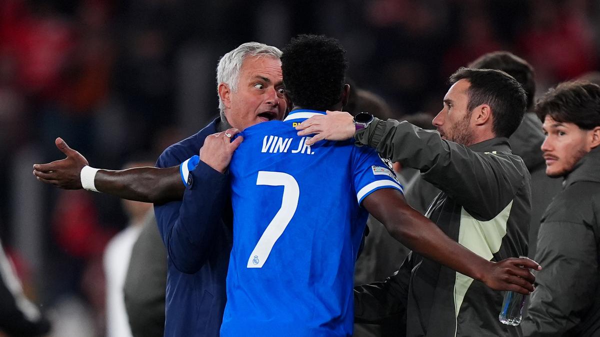 È l'uomo giusto? Cosa farà con Vinicius, che attaccò per difendere Prestianni? Mou-bis al Real in 9 domande - La Gazzetta dello Sport
