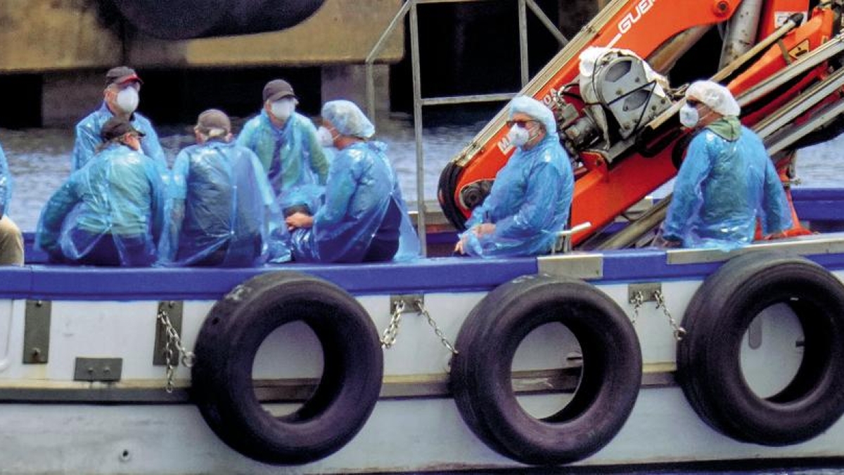 Emergenza Hantavirus, tute, mascherine FFP2, i jet pronti: sbarco blindato per i 93 a bordo. Positivo un francese