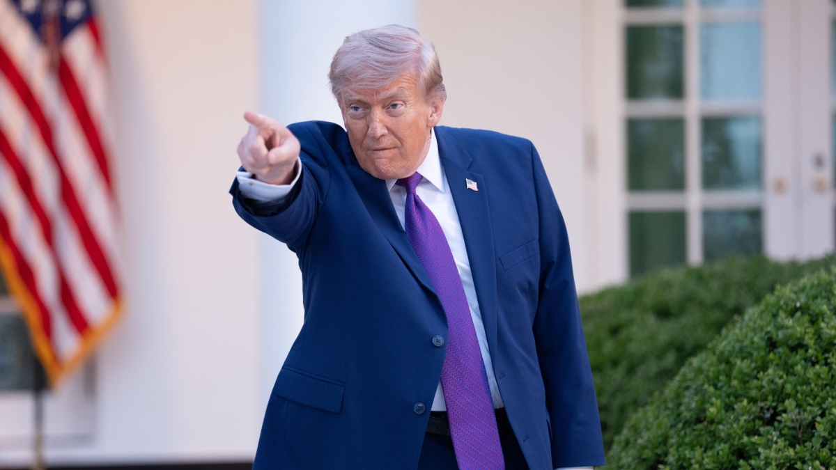 Oriente Occidente di Rampini | Gli oligarchi Usa seguono Trump a Pechino, ma l'America Maga non si fida