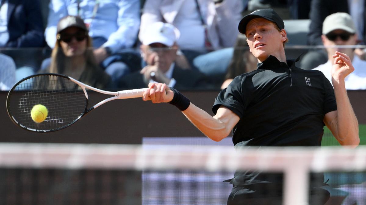 Sinner-Rublev: l'analisi dei quarti degli Internazionali e il record di Djokovic