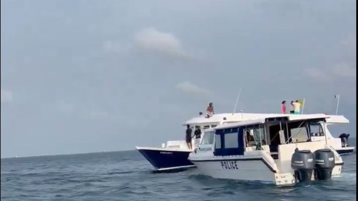 Maldive, cinque italiani morti in una grotta durante un'escursione subacquea