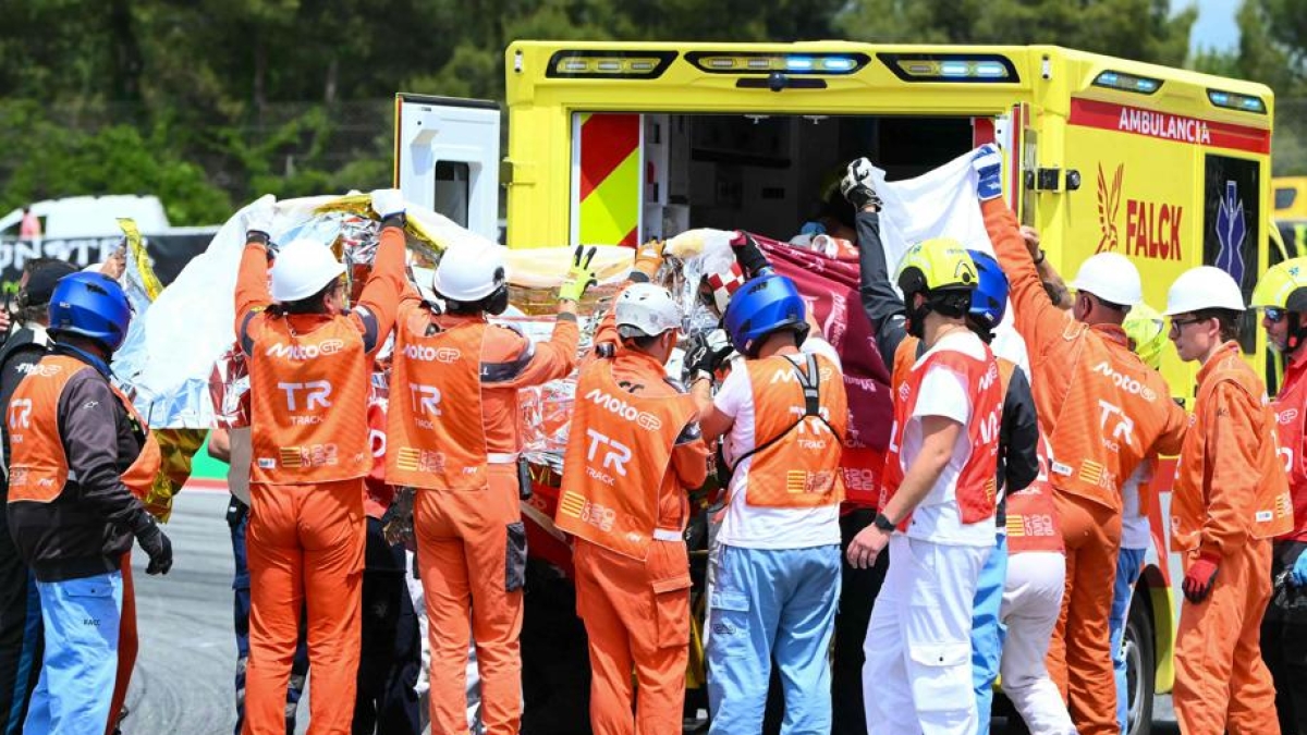 Alex Marquez e Zarco, brutti incidenti a Barcellona: entrambi in ospedale, cosa è successo e come stanno