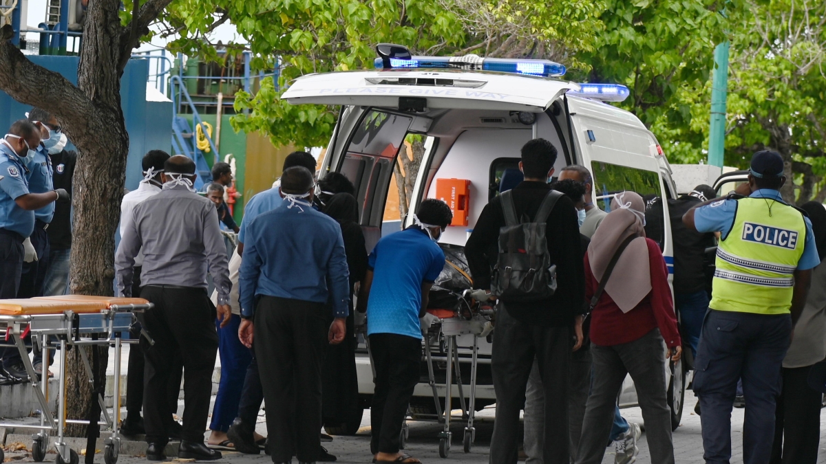 L'effetto Venturi, il corridoio sbagliato e la camera buia: tutte le ipotesi su come sono morti i sub italiani alle Maldive. «Ma non si è mai parlato di risucchi o forti correnti»
