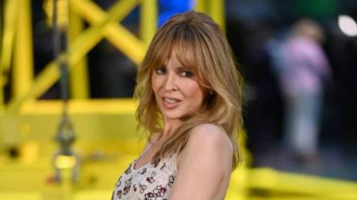 Kylie Minogue: «Dopo 20 anni, l'incubo del tumore al seno è ancora con me»