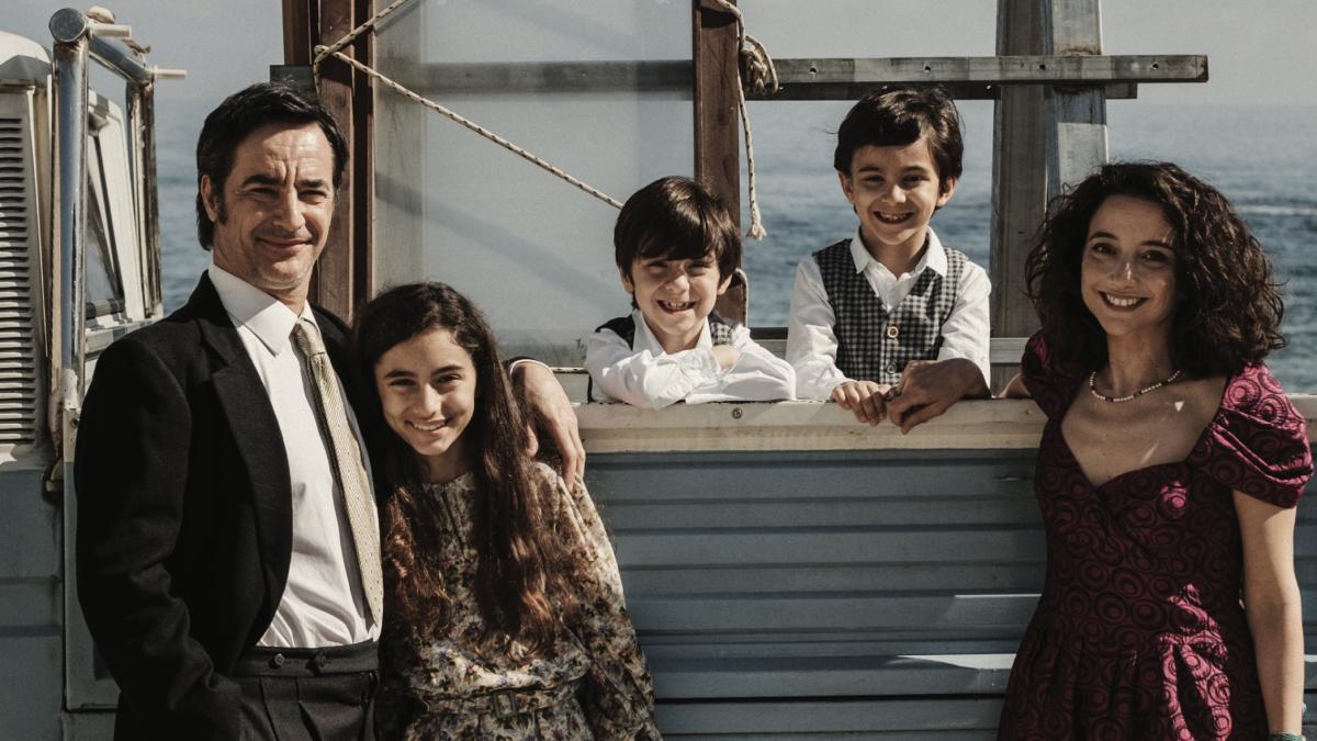 Un futuro aprile su Rai 1 il 21 maggio 2026, la trama e il cast