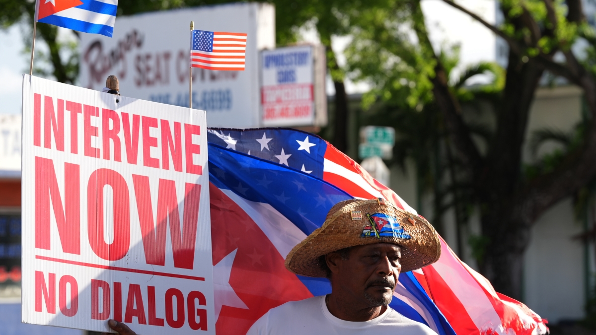 Rubio: «Cuba è una minaccia per la sicurezza nazionale Usa». Washington sposta la portaerei Nimitz nei Caraibi. Mosca esprime solidarietà all'Avana