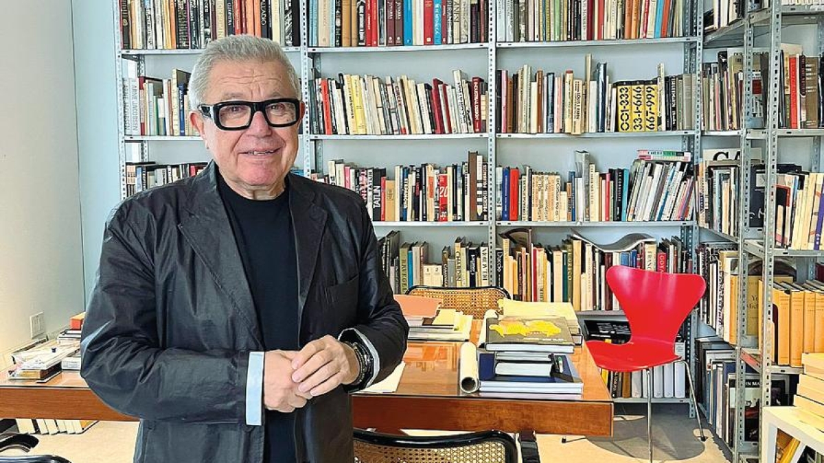Daniel Libeskind: «L’architettura deve essere “strana”, CityLife è tra i miei lavori preferiti. La sala da ballo di Trump? Progetto ridicolo»