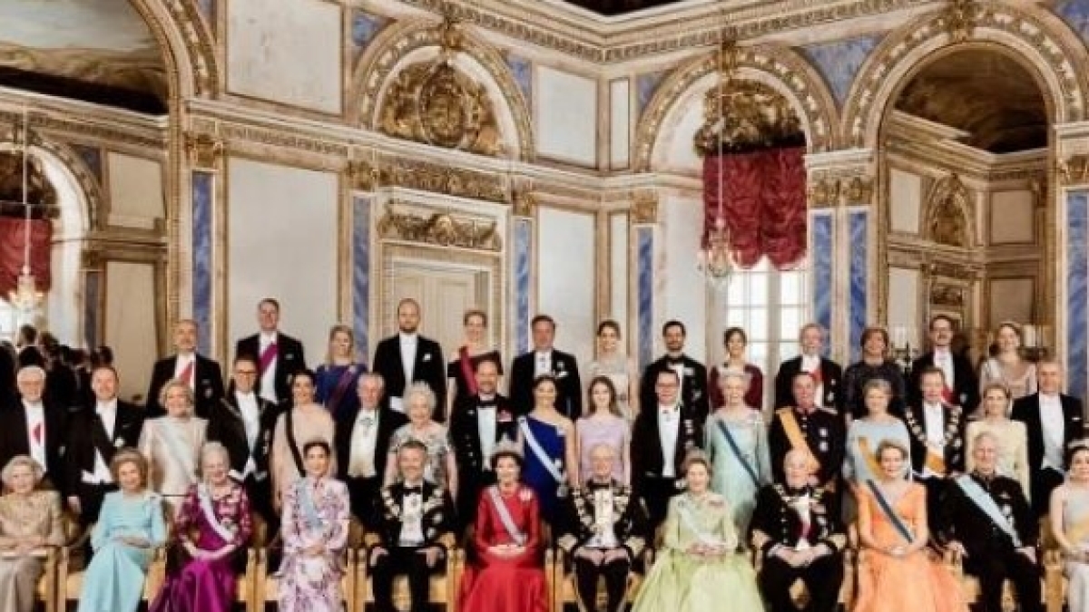 Apprensione per le due regine: Margrethe di Danimarca e Sonja di Norvegia, in ospedale a Oslo per accertamenti