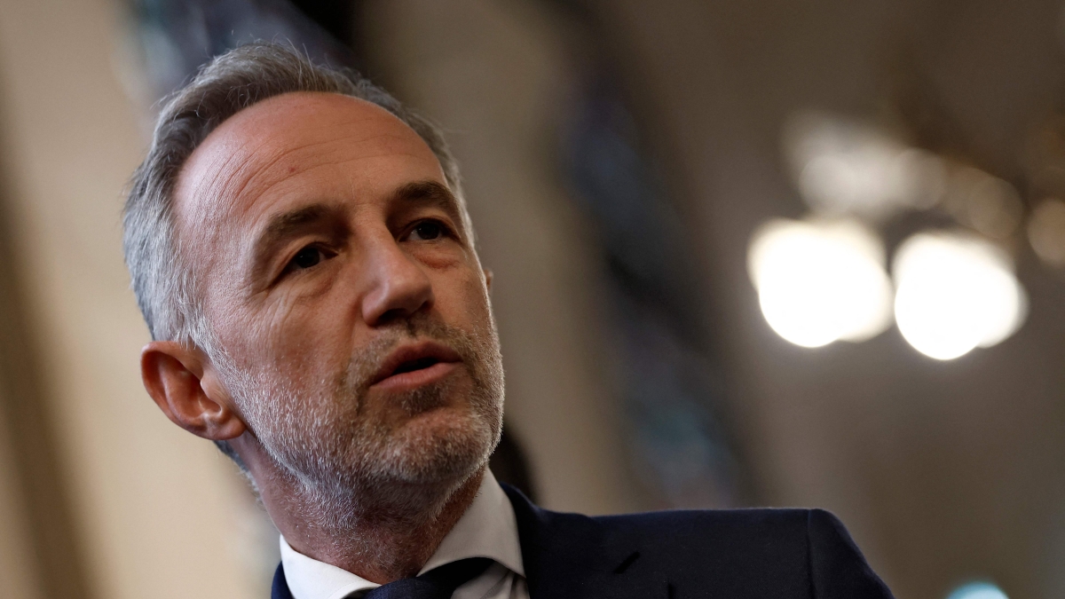 Parigi, pedofilia in 84 scuole materne: inizia il processo. Il sindaco Grégoire: «Sono state prese misure eccezionali»
