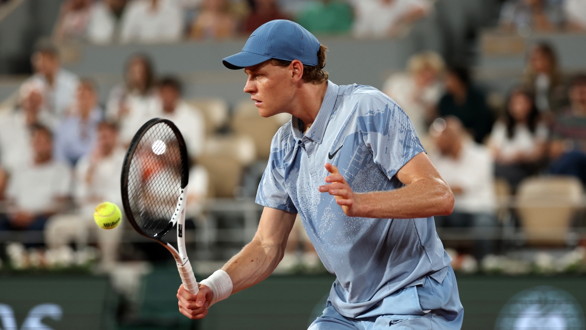 Sinner-Tabur, primo turno al Roland Garros in diretta: 6-1, 6-3, 6-4 | Jannik vince all'esordio a Parigi
