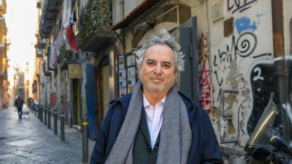 Ildefonso Falcones: «A 67 anni vedo solo corruzione. Sánchez risponda, si sta prendendo gioco di noi»